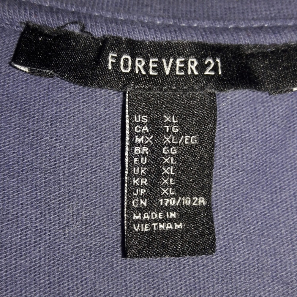 Long tee - Picture 2 of 4